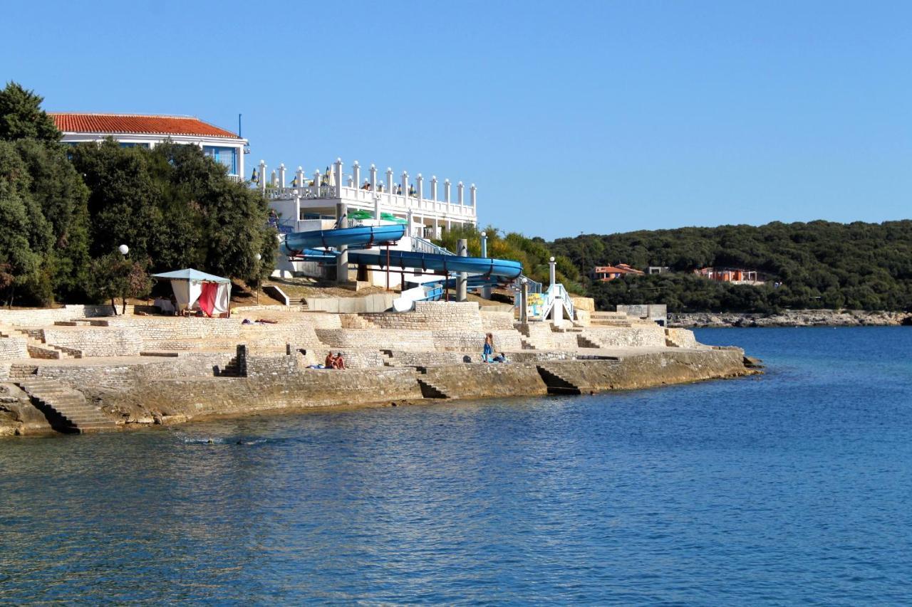 Apartment With A Parking Space - 21369 Pula